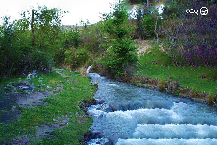 آبشار کندر از جاهای دیدنی کرج