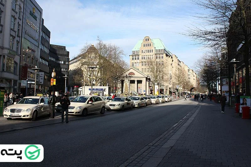 خیابان (Mönckebergstrasse)