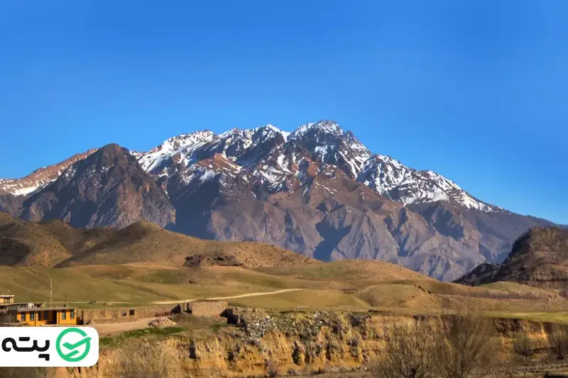 قله شاه شهیدان و زردکوه