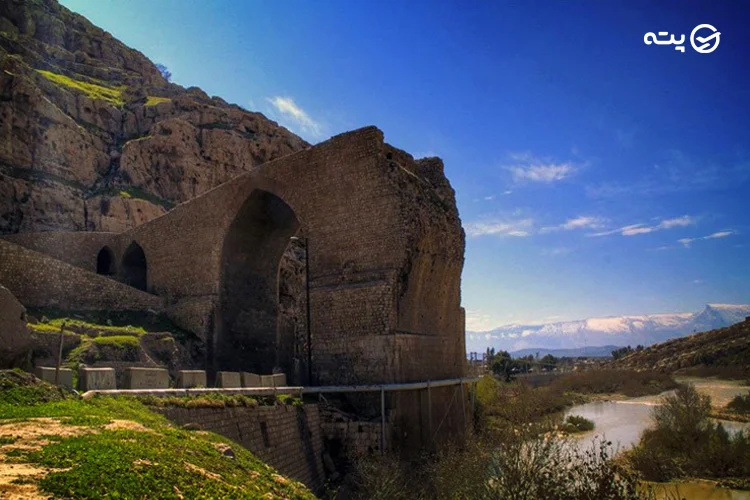 تنگه هلت از جاهای دیدنی لرستان پته