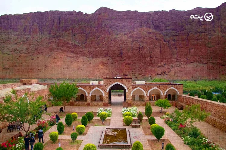 پارک ساحلی جلفا و کاروانسرای خواجه نظر