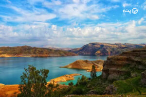 دریاچه شهیون کجاست؟ | گوهری فیروزه‌ای در دل کوهستان