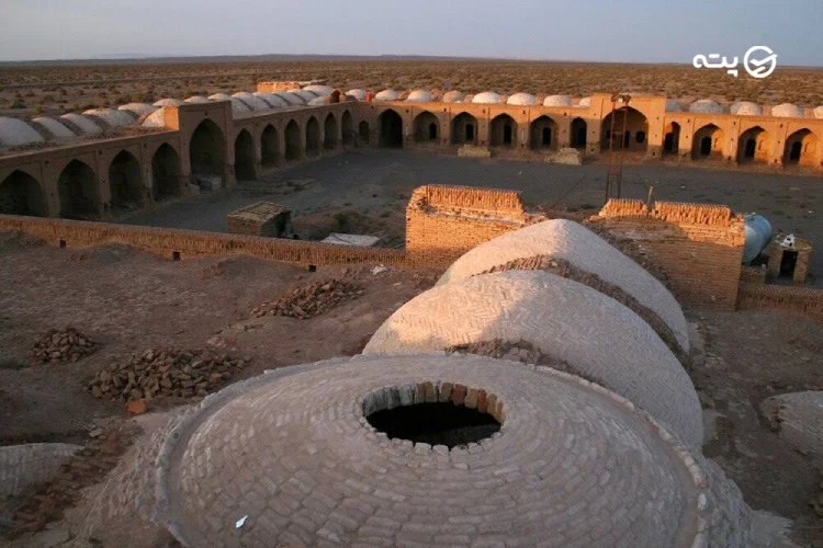 کاروانسرای دیرگچین قم پته