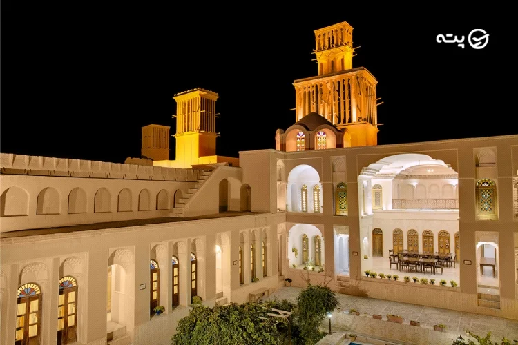 خانه لاری ها یزد