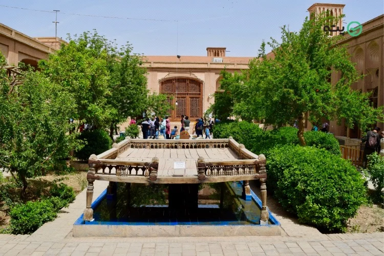 خانه لاری ها یزد پته