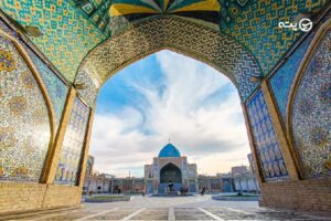 جاهای دیدنی زنجان | 12 جاذبه دیدنی از دودکش جن تا دریاچه پری