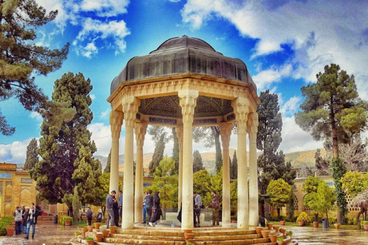 سفر به شهر تاریخ و هنر شیراز