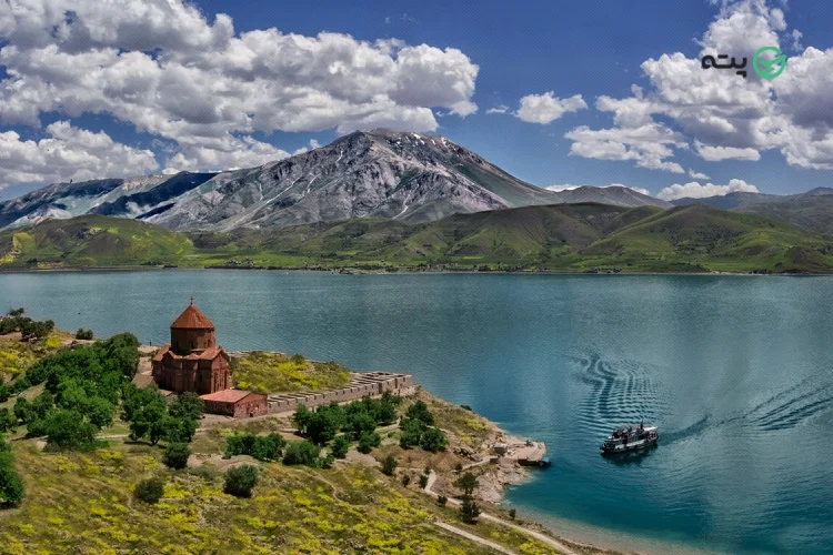 سفر ارزان به وان زیر 30 میلیون