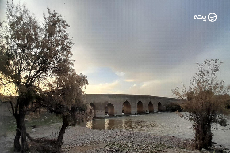 پل چالانچولان از جاهای دیدنی بروجرد