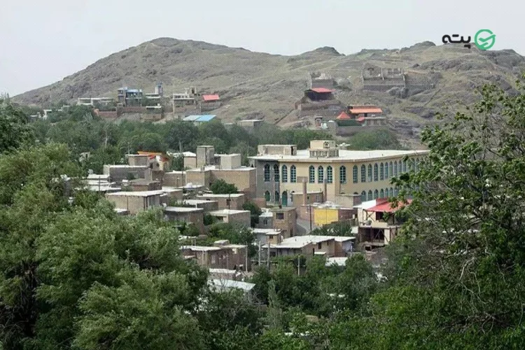 روستای فرود از جاهای دیدنی قم