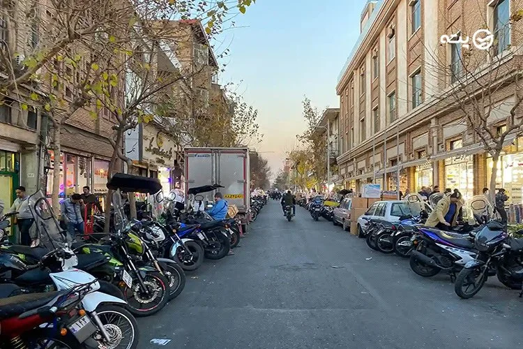 خیابان لاله زار تهران