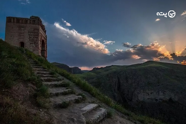 قلعه ضحاک تبریز