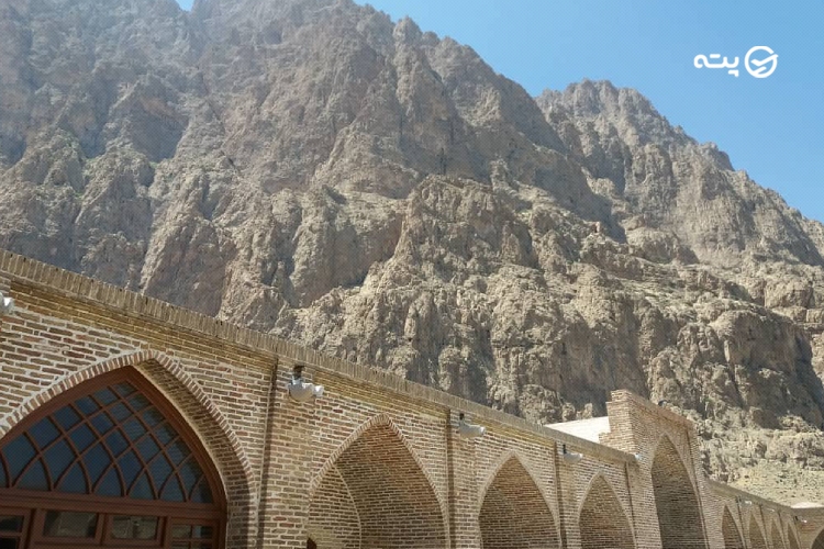 کوه بیستون