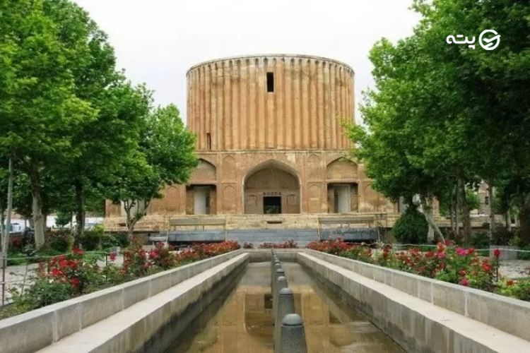 کاخ خورشید  کلات نادری