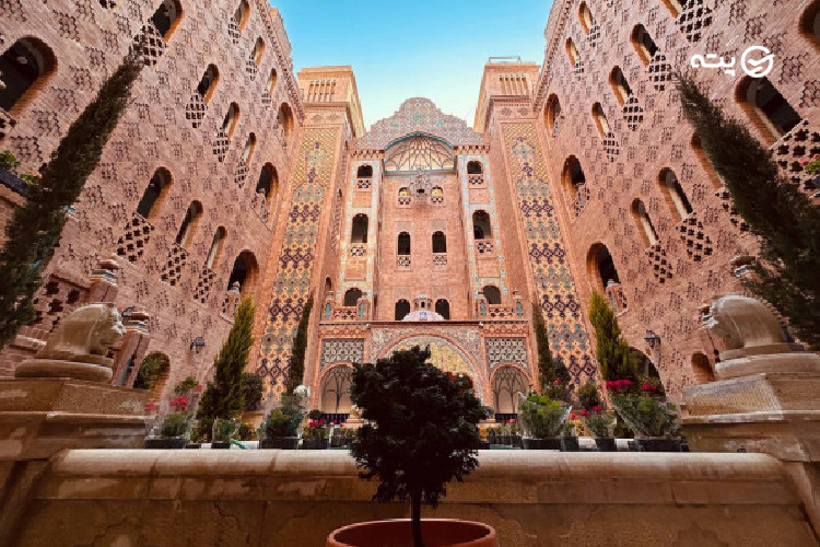 هتل یوتاب | جدیدترین هتل سنتی شیراز با معماری حیرت انگیز