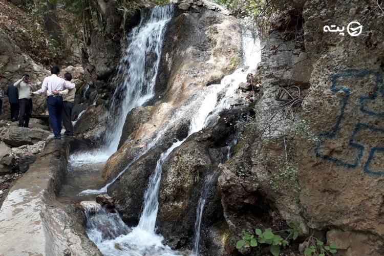  منطقه گردشگری و آبشار طسوج