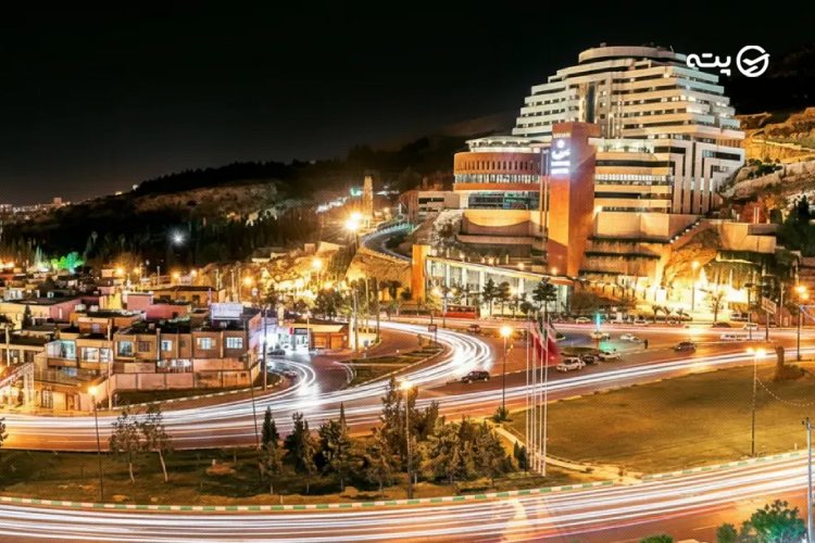 رستوران پانارامیک از لوکس ترین رستوران‌های شیراز