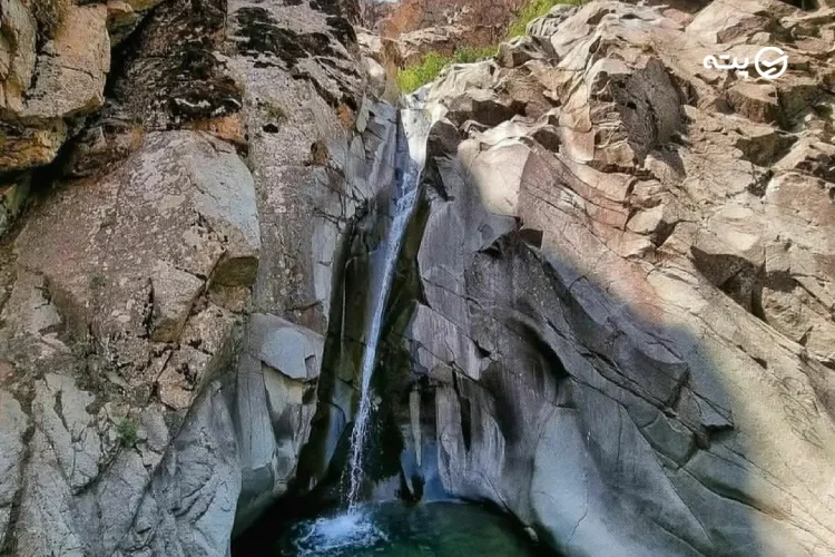 روستای ایگل