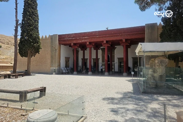 موزه تخت جمشید