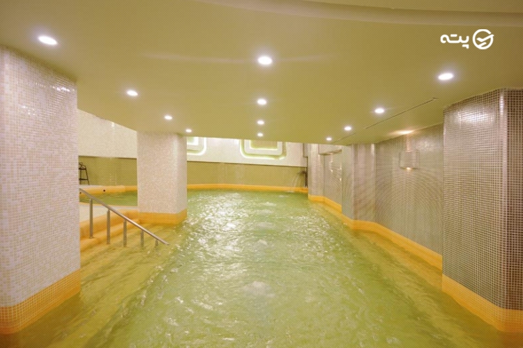 چشمه آبگرم سرعین