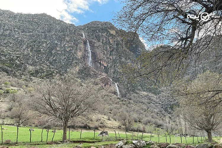 آبشار برنجه کجاست؟