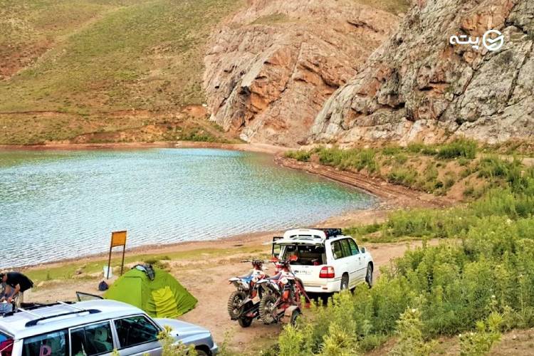 دریاچه لزور