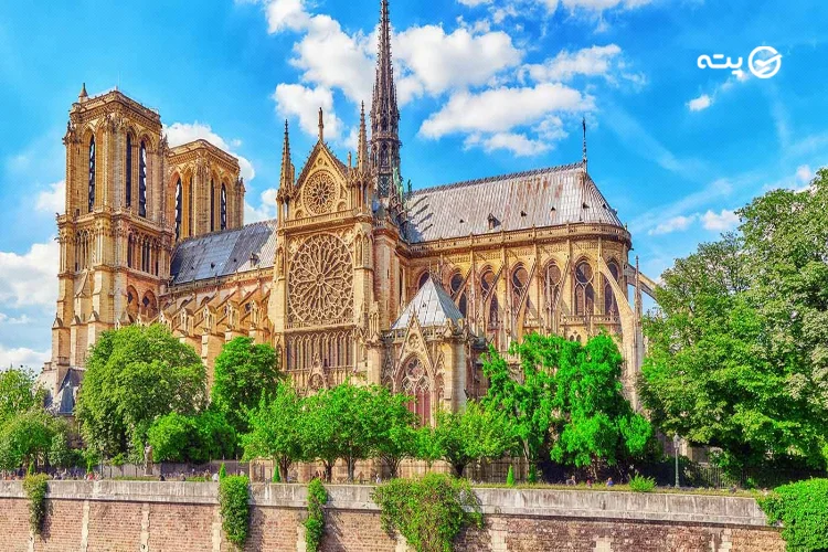 کلیسای نوتردام پاریس (Notre-Dame de Paris)