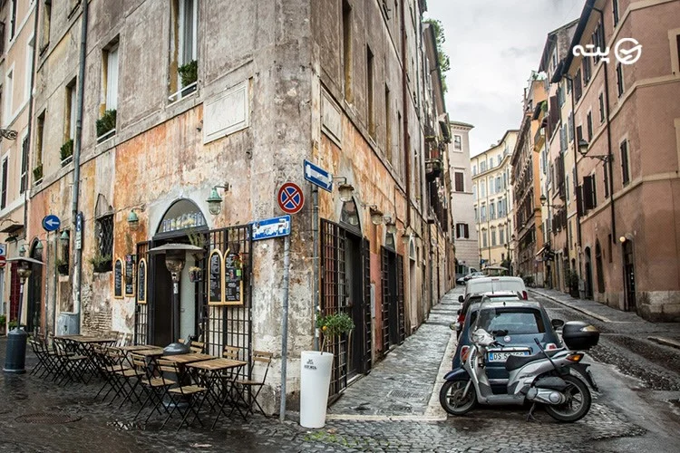 ویا دِیکوروناری (Via Dei Coronari)