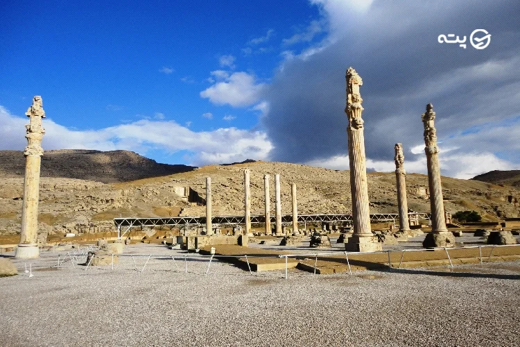 کاخ آپادانا از جاهای دیدنی خوزستان