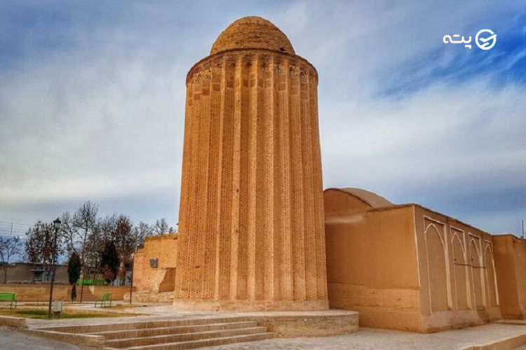 برج کاشانه بسطام