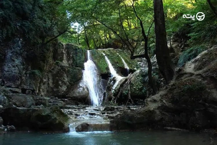 آبشار لاتون کجاست؟